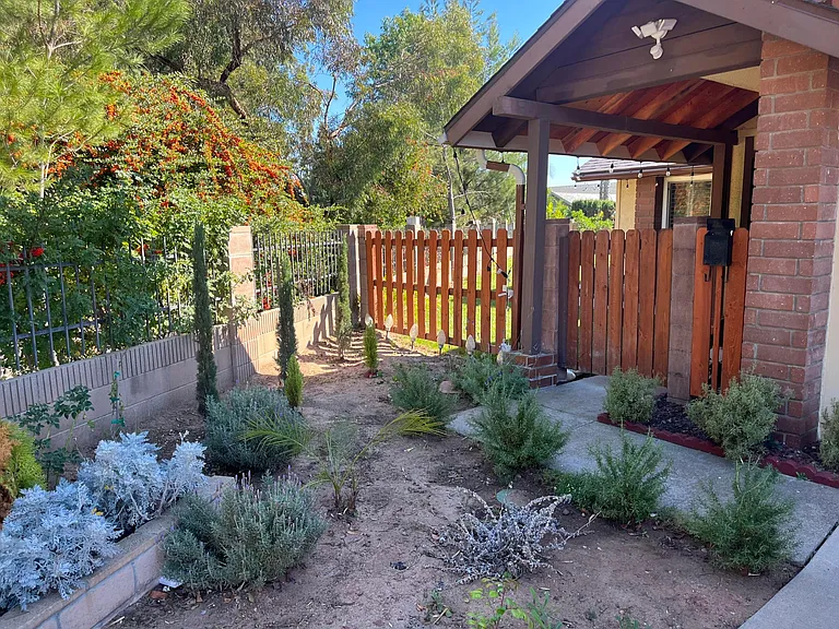 23626 Messina — Photo 4