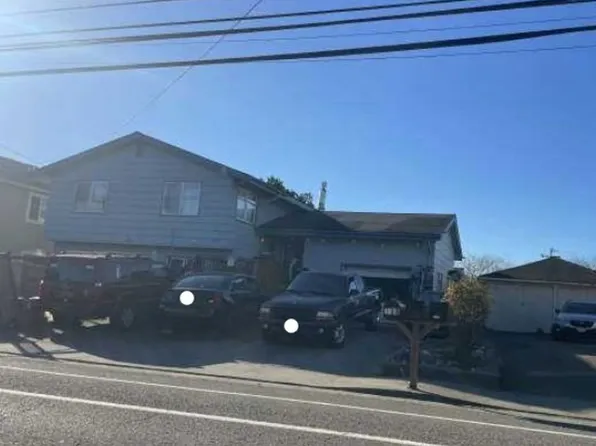 2266 McKinleyville Ave, McKinleyville, CA 95519
