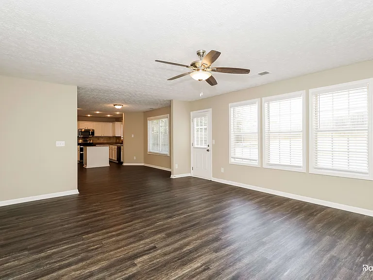 2462 Tolliver Dr — Photo 6