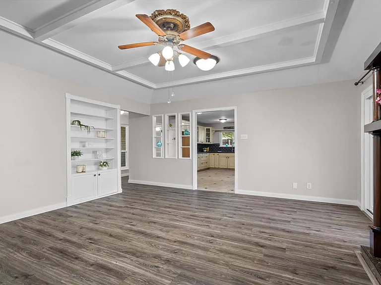 2121 Sunrise Trl — Photo 11