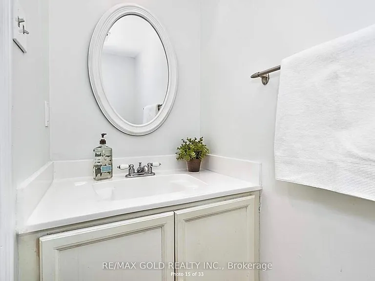 2586 Hammond Rd — Photo 14