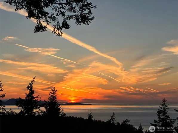 463 Wright Road, Orcas Island, WA 98245