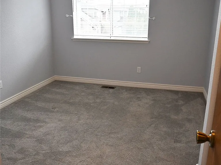 1800 SW 323rd St — Photo 12