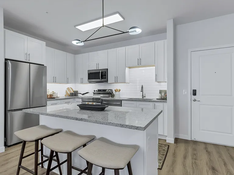 Cortland Belmar — Photo 1