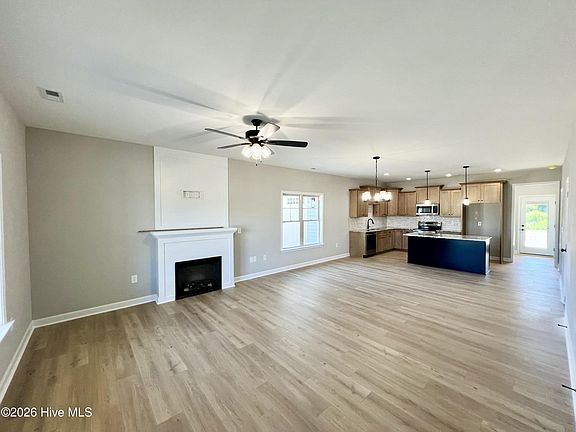 3rd image of 138 Pendergrass Drive