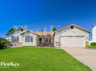 3891 Cambridge Crossing Dr, Saint Charles, MO