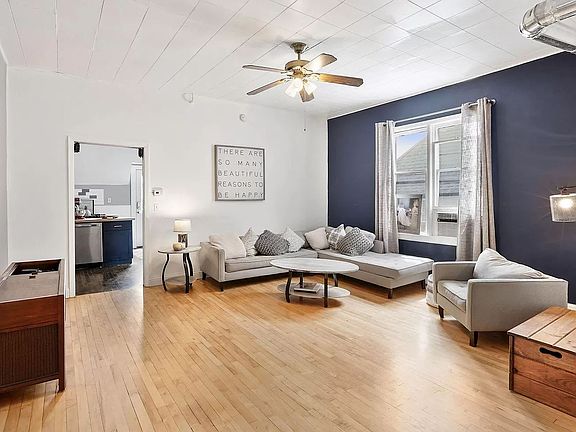 3rd image of 2809 Garfield Ave #2