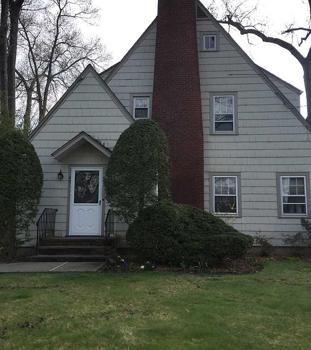 1st image of 93 Bradford St