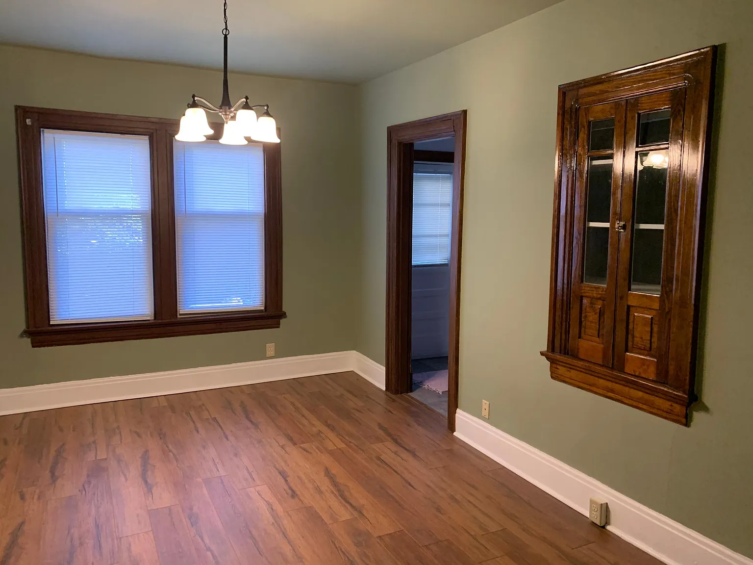 118 W McPherson St — Photo 4