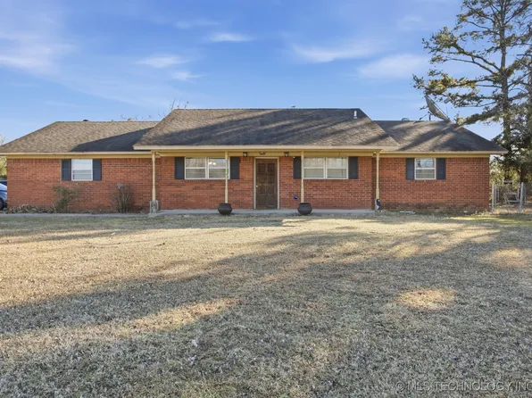 366 SE 1000th Ave, Wilburton, OK 74578