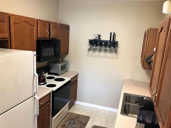 4th image of 4420 Broadmeadow Way #4