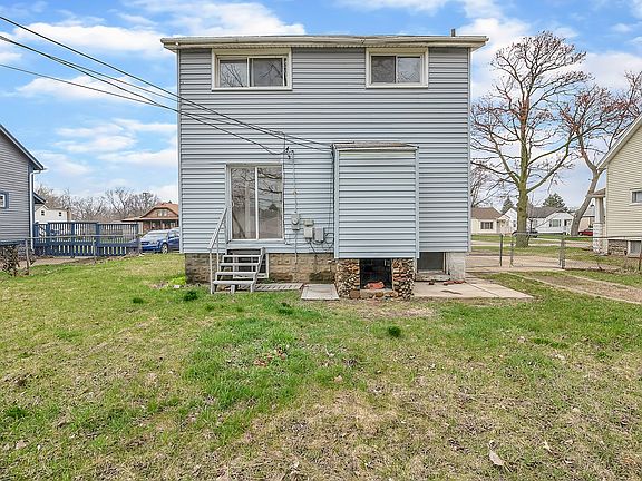 4th image of 25439 New York Ave
