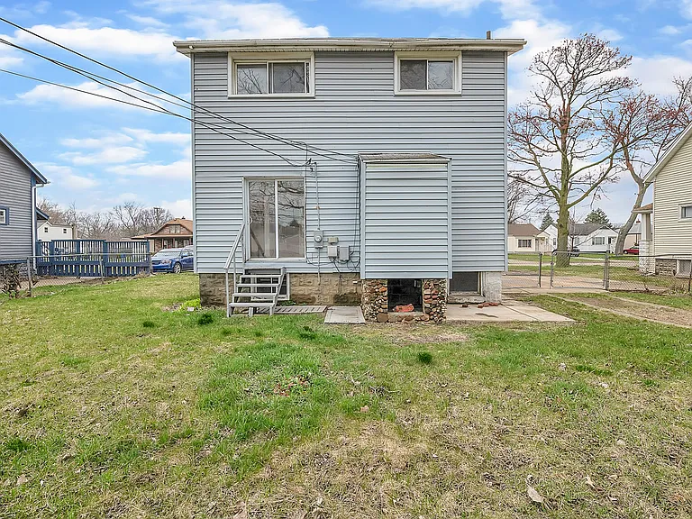 25439 New York Ave — Photo 4