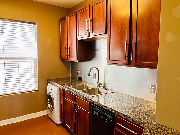 Beautifully updated kitchen