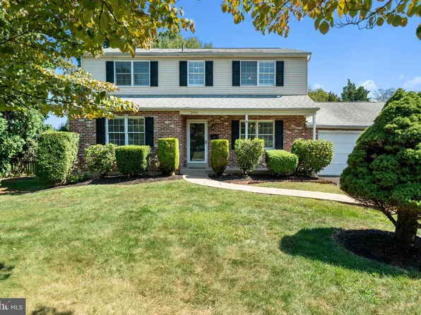 2993 Pennview Ave, Broomall, PA 19008