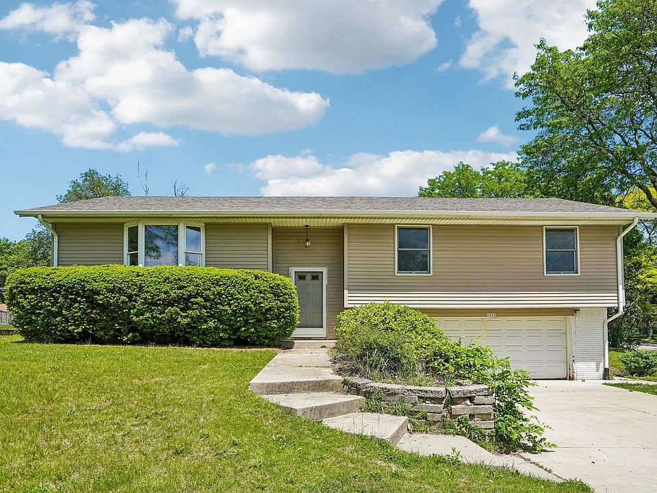 1st image of 6902 Donna Dr