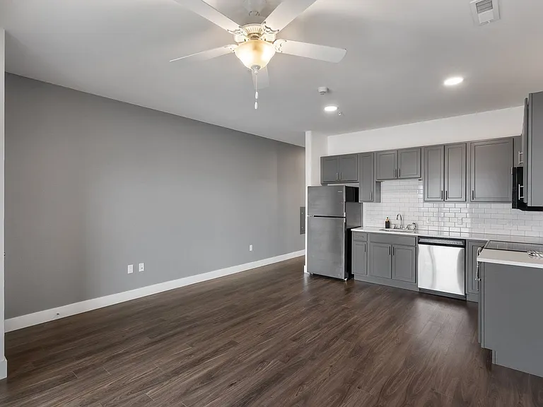 The Bend Apartments — Photo 87