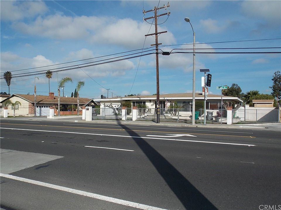 1st image of 4723 W McFadden Ave