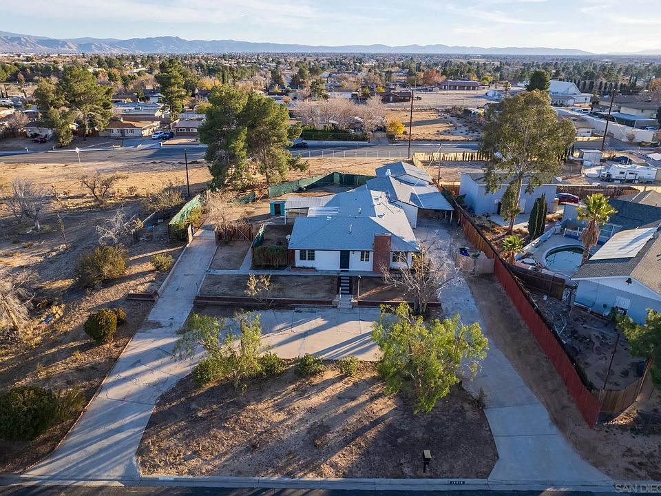 1st image of 16215 Cabrillo Dr