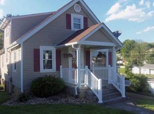 1004 Christie Ave, Princeton, WV 24740