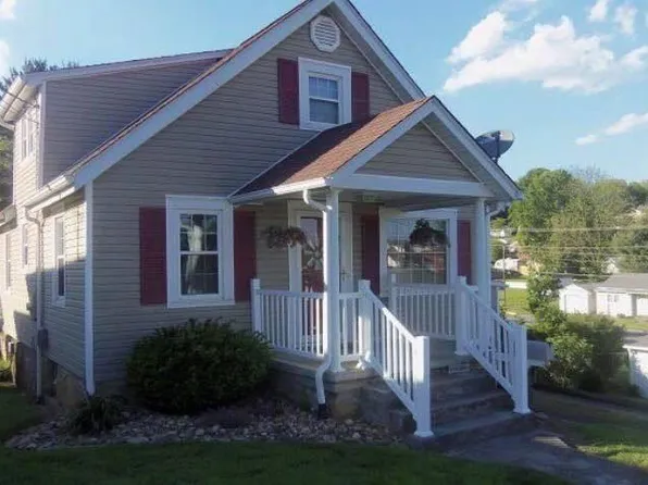 1004 Christie Ave, Princeton, WV 24740