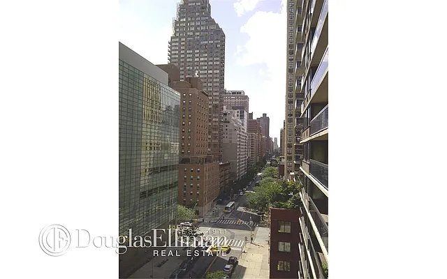 Rented by Douglas Elliman | media 36