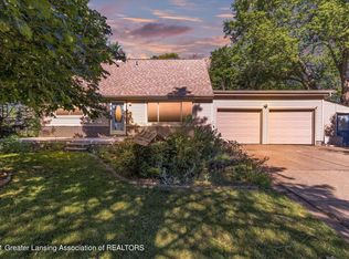 7461 Yorktown Rd, Lansing, MI 48917