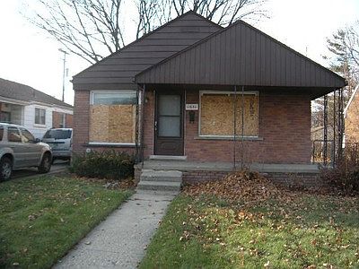 1st image of 11651 Ashton Ave