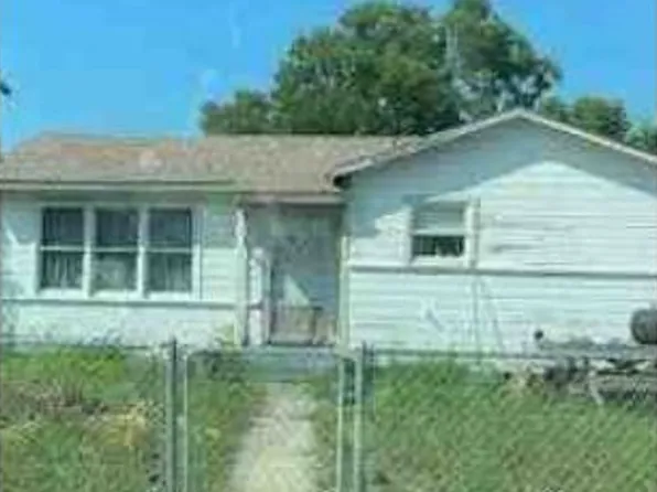 1917 Yale St, Corpus Christi, TX 78416