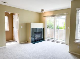 8825 Stone Ave N, Seattle, WA 98103