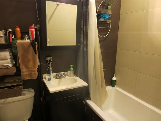 Rented by Nooklyn NYC LLC | media 20