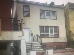 2905 Summit Ave, Union City, NJ 07087