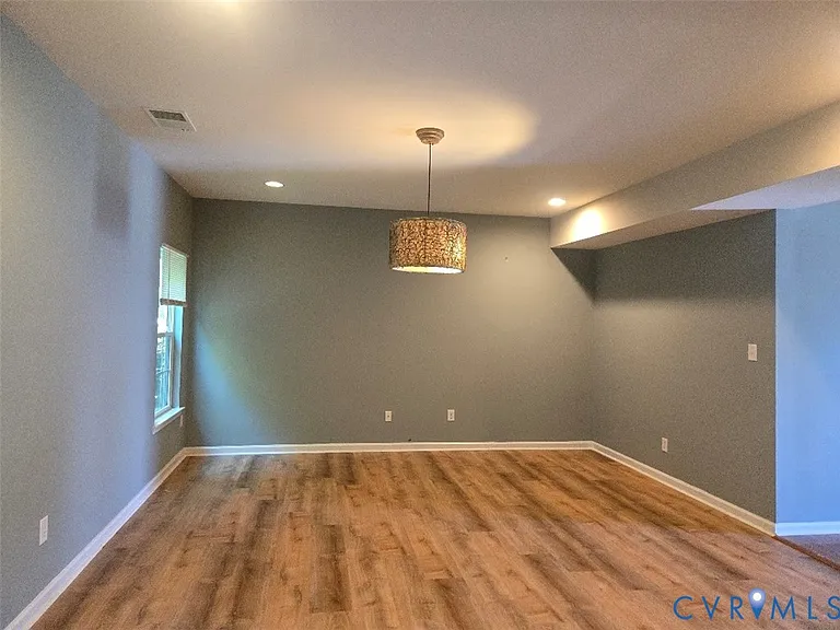 4801 Thornhurst St — Photo 4