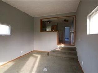 1536 E 365th St, Eastlake, OH 44095