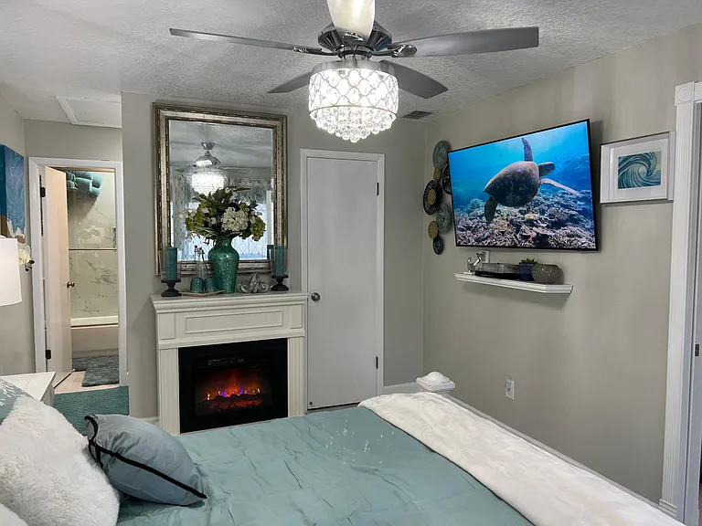 129 Bermuda Ct — Photo 12
