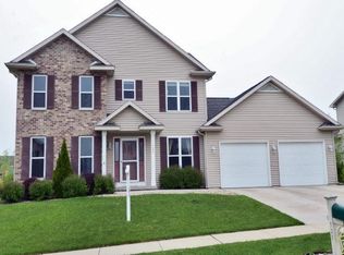 720 Fairview Ter, Waunakee, WI 53597