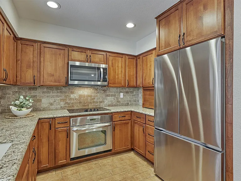2351 W Settlers Way — Photo 17