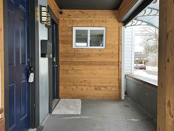 5th image of 618 Pettibone Ave NW