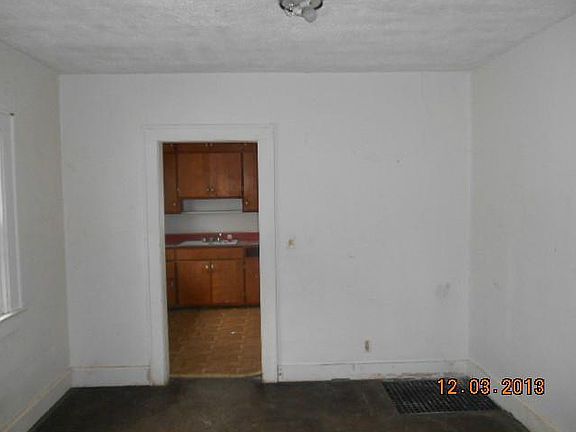 5th image of 954 N Drexel Ave