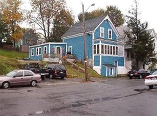 72 Maple St, Lowell, MA 01852