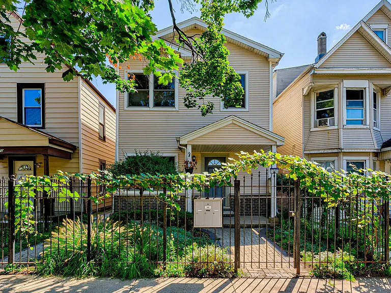 3705 W Palmer St #1 — Photo 1