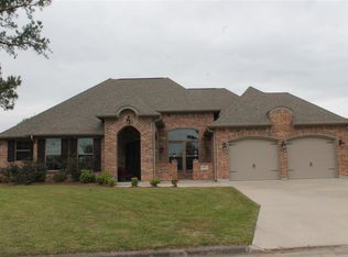 6015 Carrie Ln, Beaumont, TX 77713