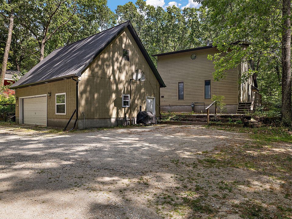 1st image of 2713 E White Lake Dr