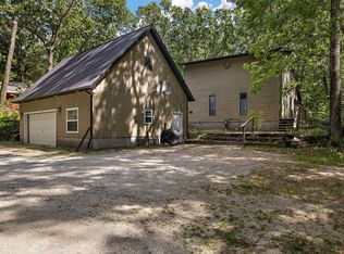 2713 E White Lake Dr, Twin Lake, MI 49457