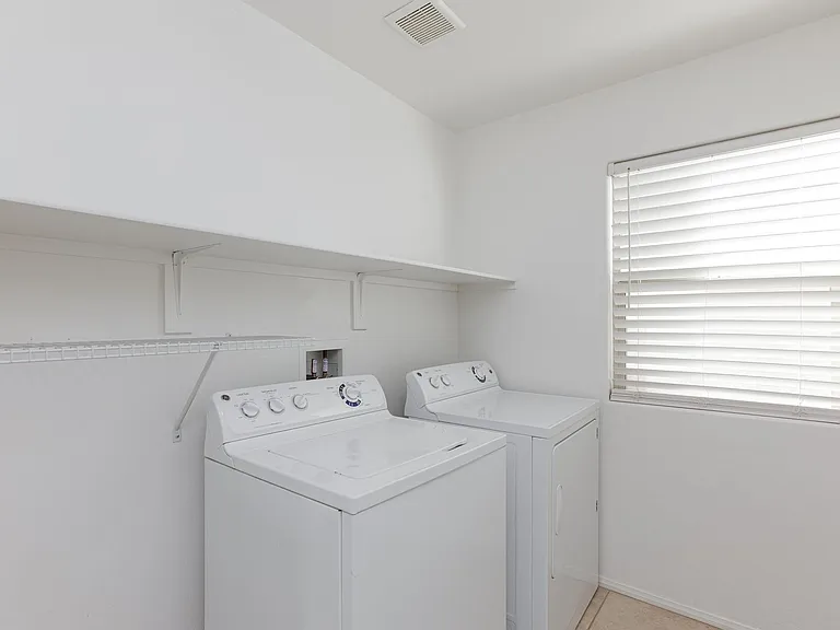 7720 Vibrant Thread Ct — Photo 16
