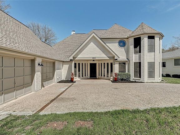 2nd image of 404 Rolling Green Dr