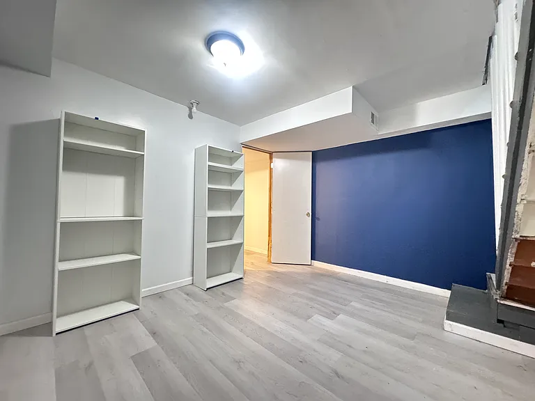 25 Fingerboard Rd #1F — Photo 9