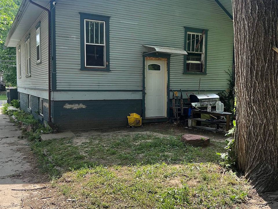 2nd image of 502 Caroline St