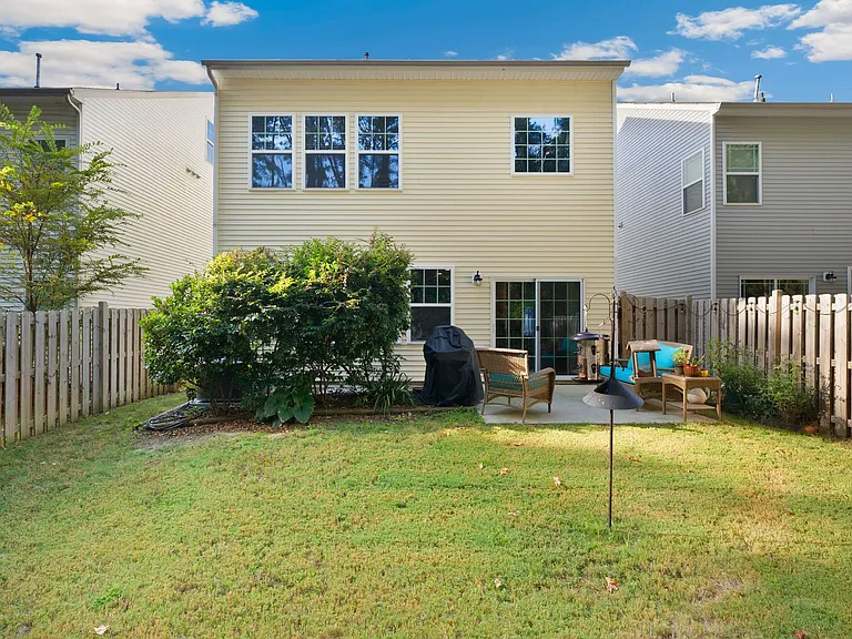 2231 Tanners Mill Dr — Photo 19