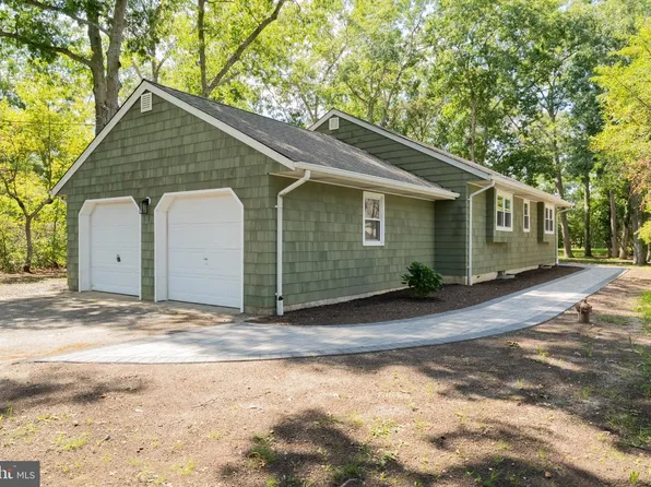 1425 Forecastle Ave, Manahawkin, NJ 08050
